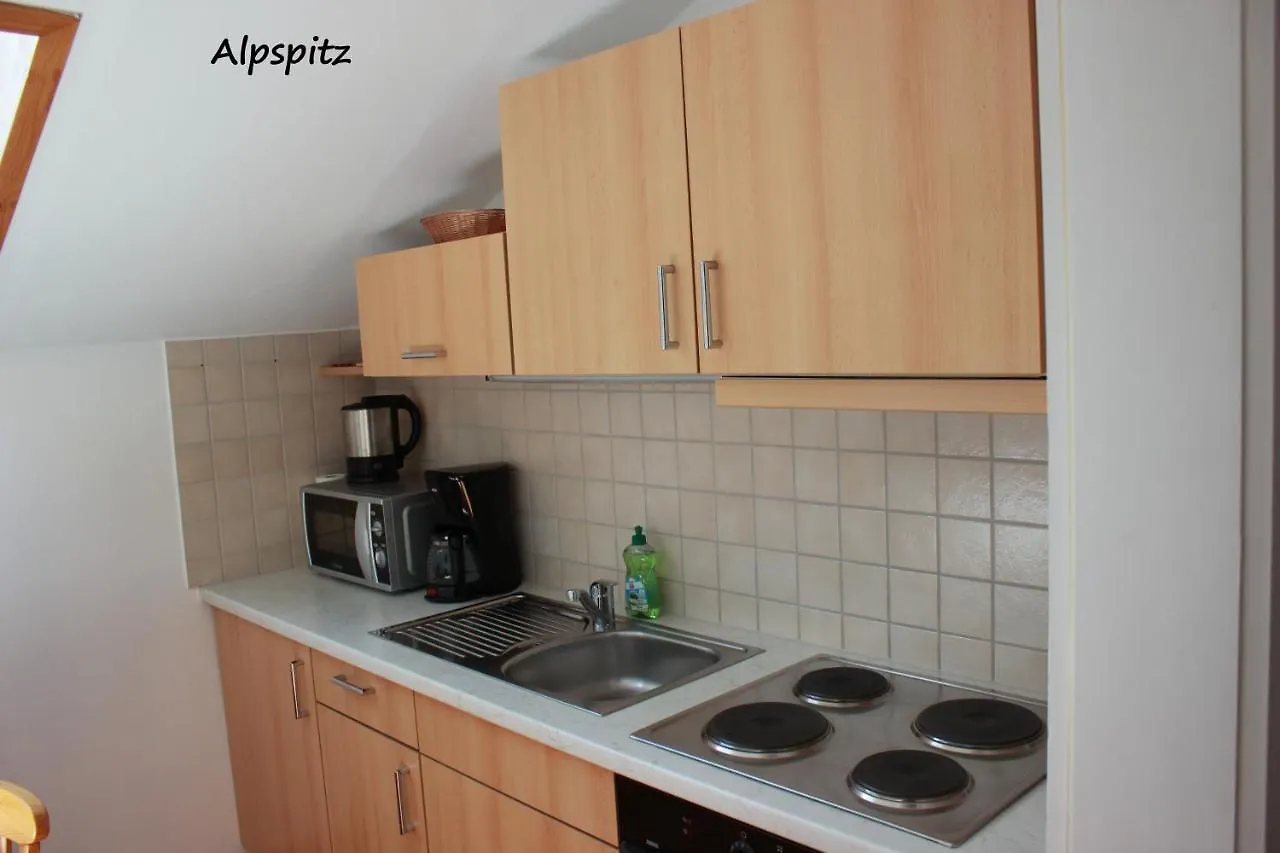 Apartment Kramer Und Alpspitz Garmisch-Partenkirchen Tyskland